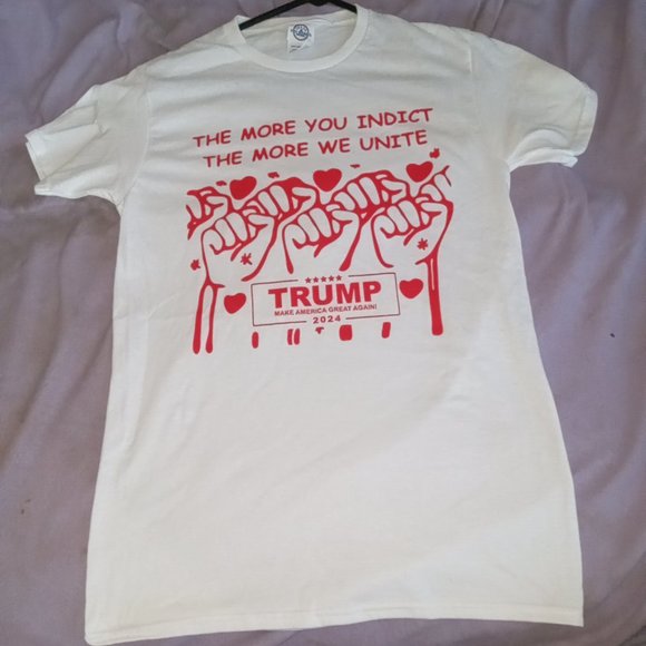 TRUMP 2024 Tee Shirt Red Print on White tees S,M,L,XL - Picture 3 of 3